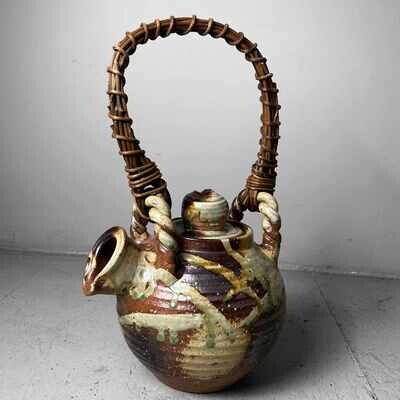 Grote Japanse Keramieken Shigaraki Rokkoyō Theepot, jaren '70.