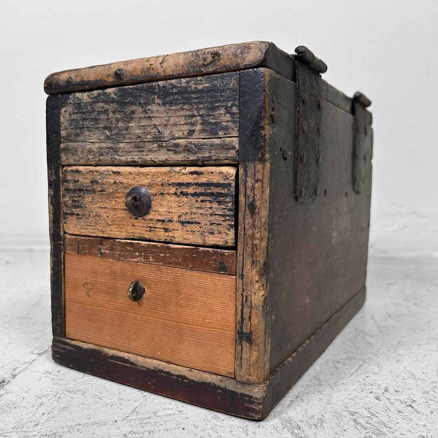 Antieke Suzuribako (硯箱) Kalligrafie Box, Japan, Meiji-periode.