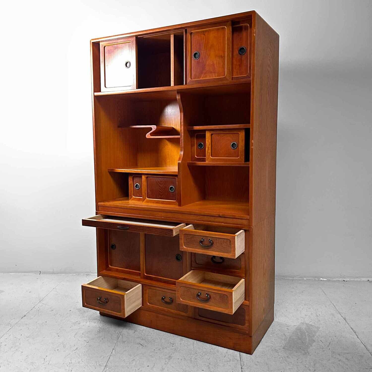 Mid Century Cha Tansu Japanse Theekast jaren '60-'70.