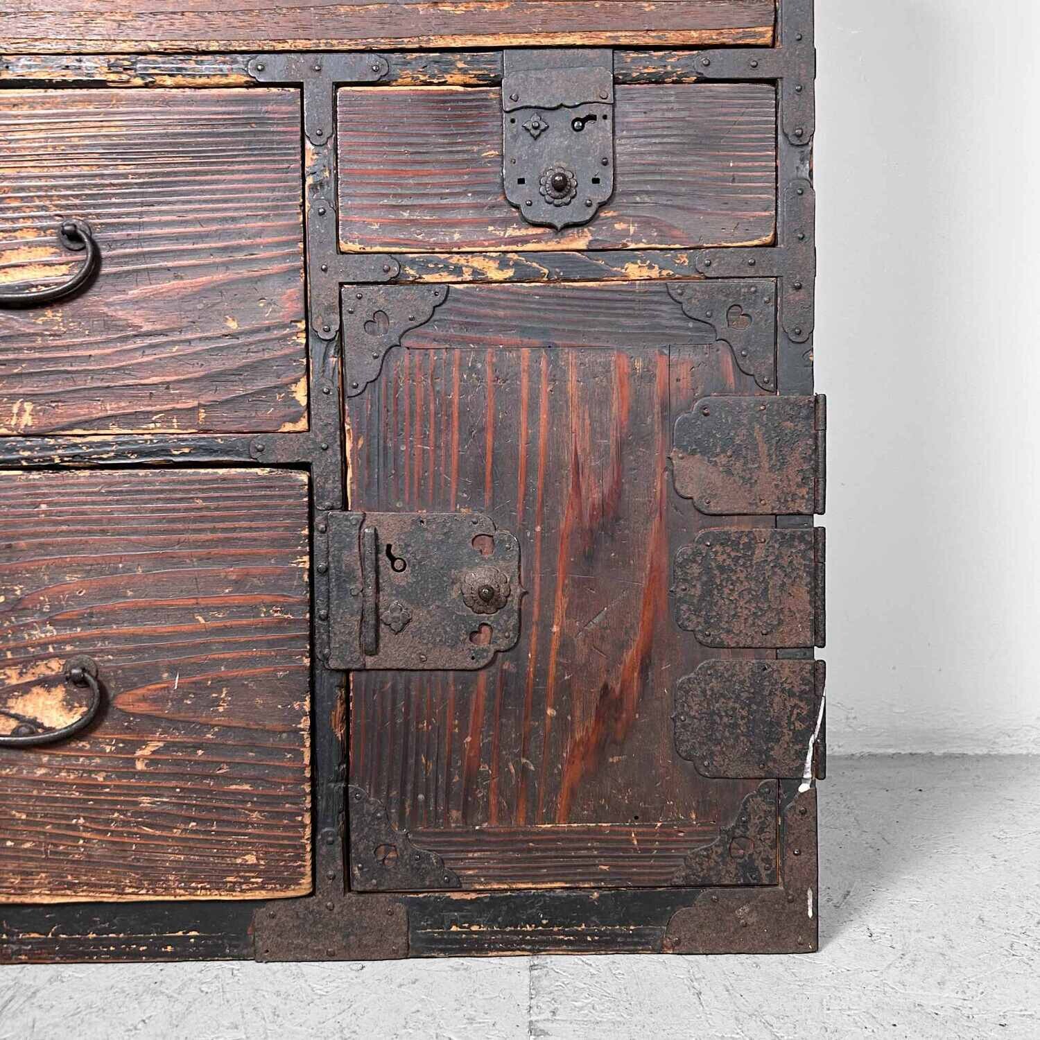 Traditional Japanese Tansu Storage Cabinet, Meiji Period.