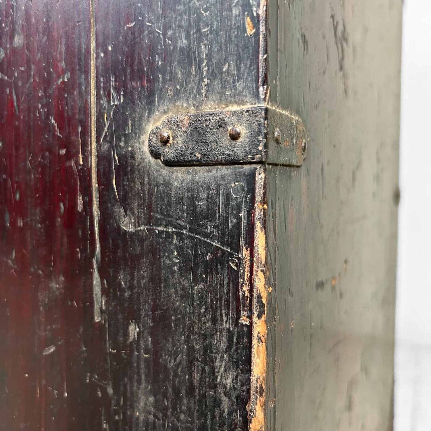 Traditional Japanese Tansu Storage Cabinet, Meiji Period.