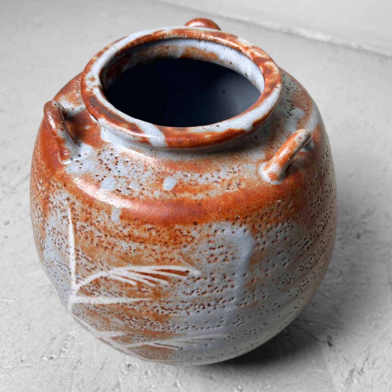 Mid Century Shino-Yaki 志野焼 Ceramic Tsubo, Japan.