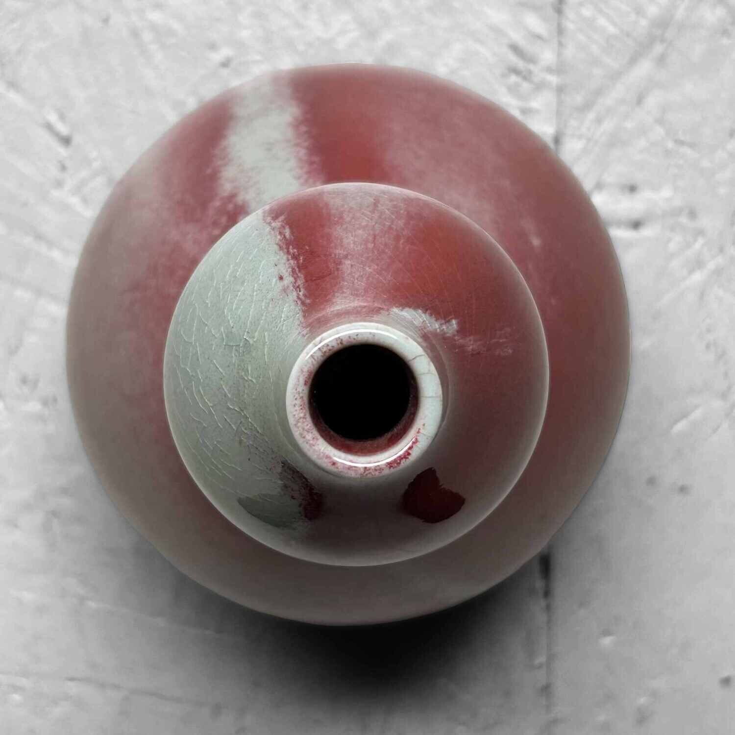 Ceramic Mid Century Ikebana Flower Vase, Japan.