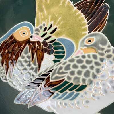 Mid Century Keramieken Bord 'Lovebirds', Arita (有田), Japan.