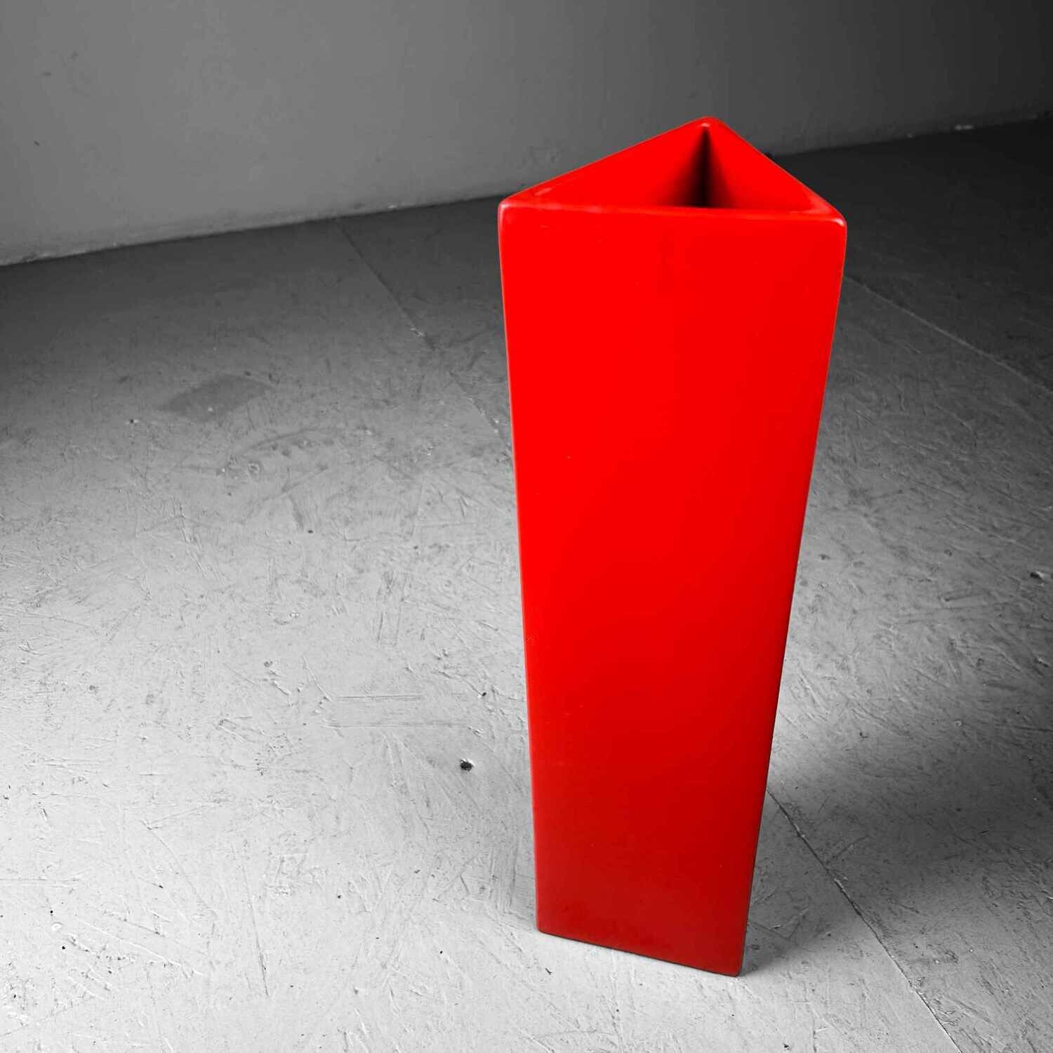 Minimalist Mid Century Ikebana Flower Vase, Japan.