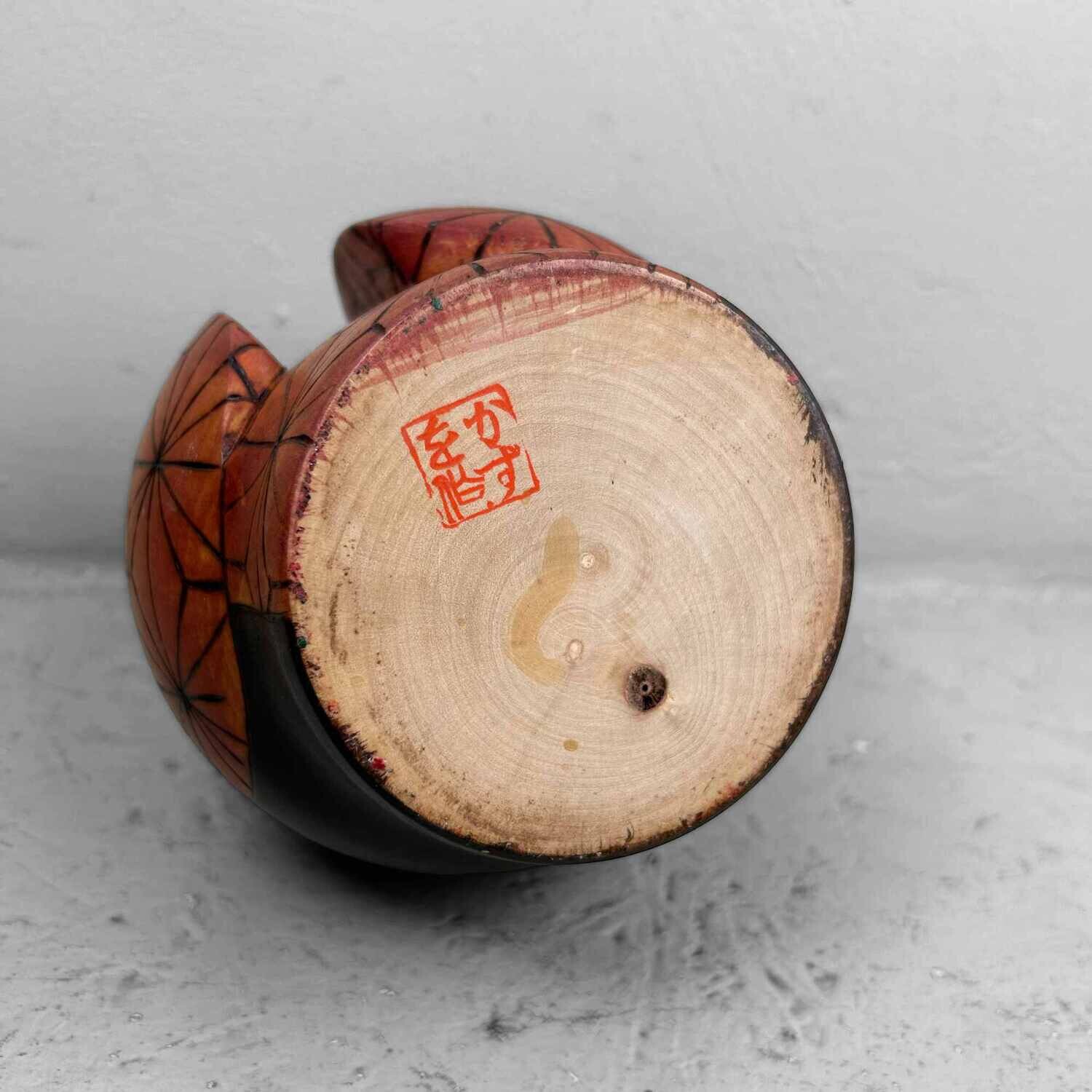 Vintage Sosaku Kokeshi door Kazuo Takamizawa, Japan. Vintage Sosaku Kokeshi door Kazuo Takamizawa, Japan.