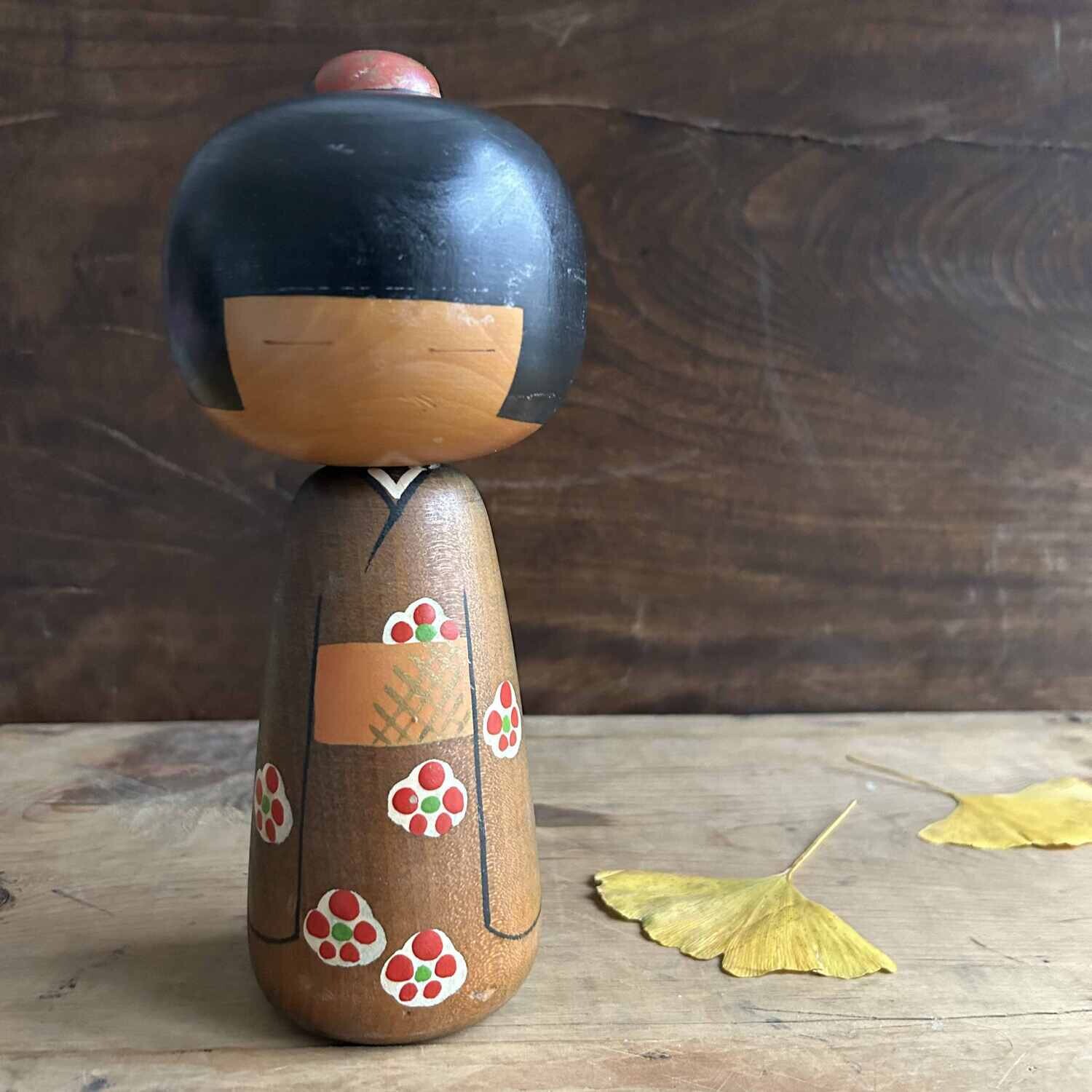Vintage Japanse Sosaku Kokeshi 'Kimono'.
