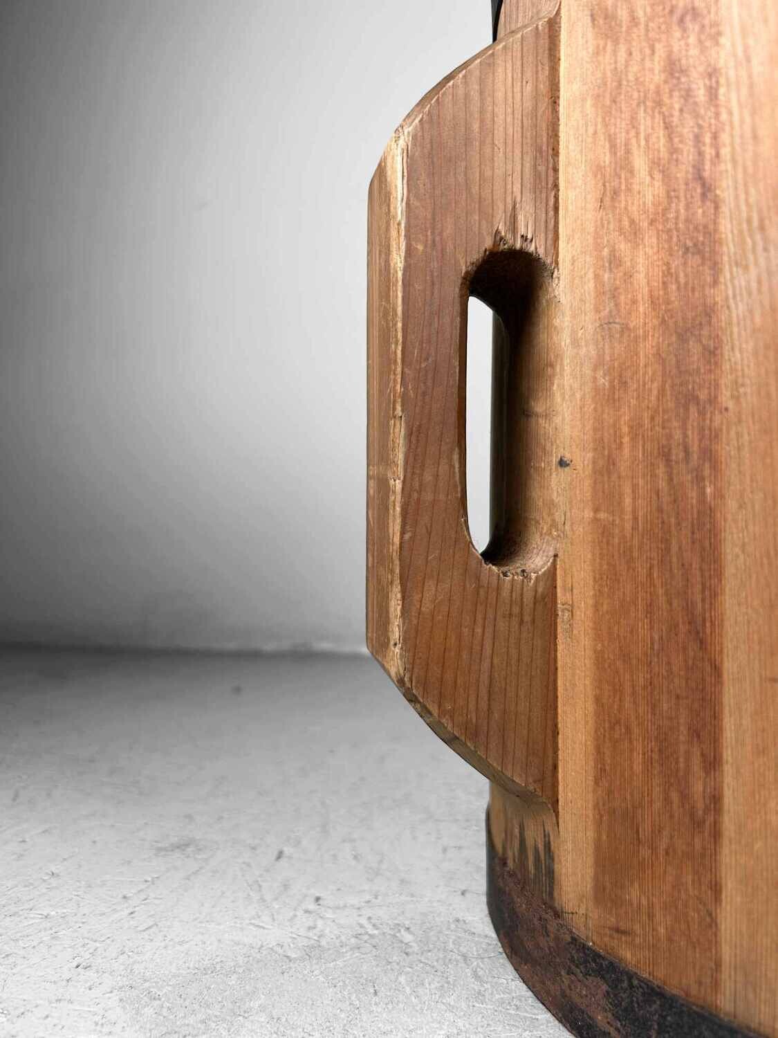 Decorative Rice Measure Bucket - Itomasu, Ōgaki, early Shōwa era, Japan.