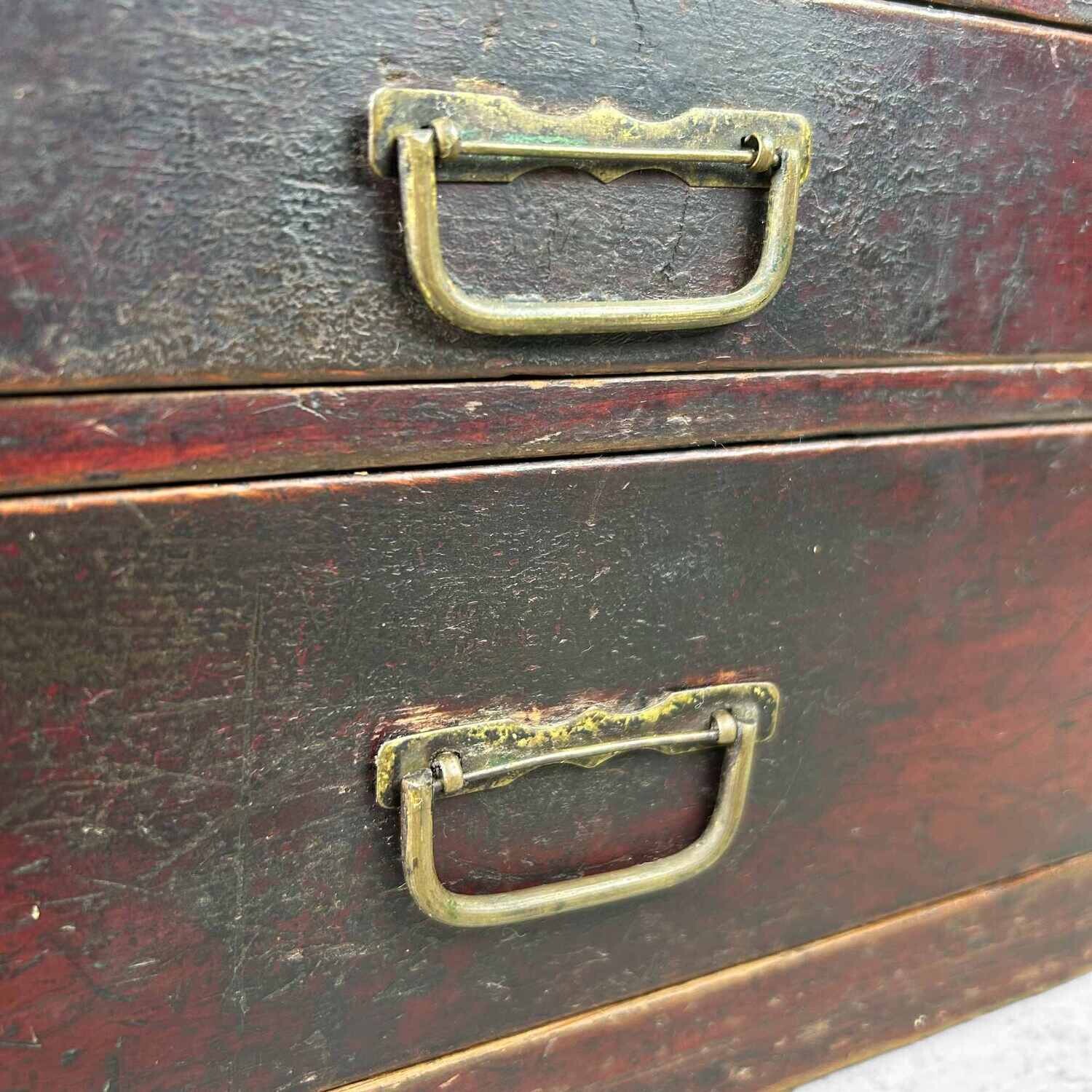 Japanse Haribako 針箱 Naaikastje, Taishō-periode. Japanse Haribako 針箱 Naaikastje, Taishō-periode.