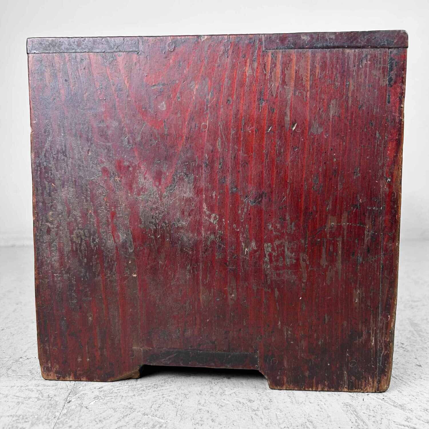 Japanse Haribako 針箱 Naaikastje, Taishō-periode. Japanse Haribako 針箱 Naaikastje, Taishō-periode.