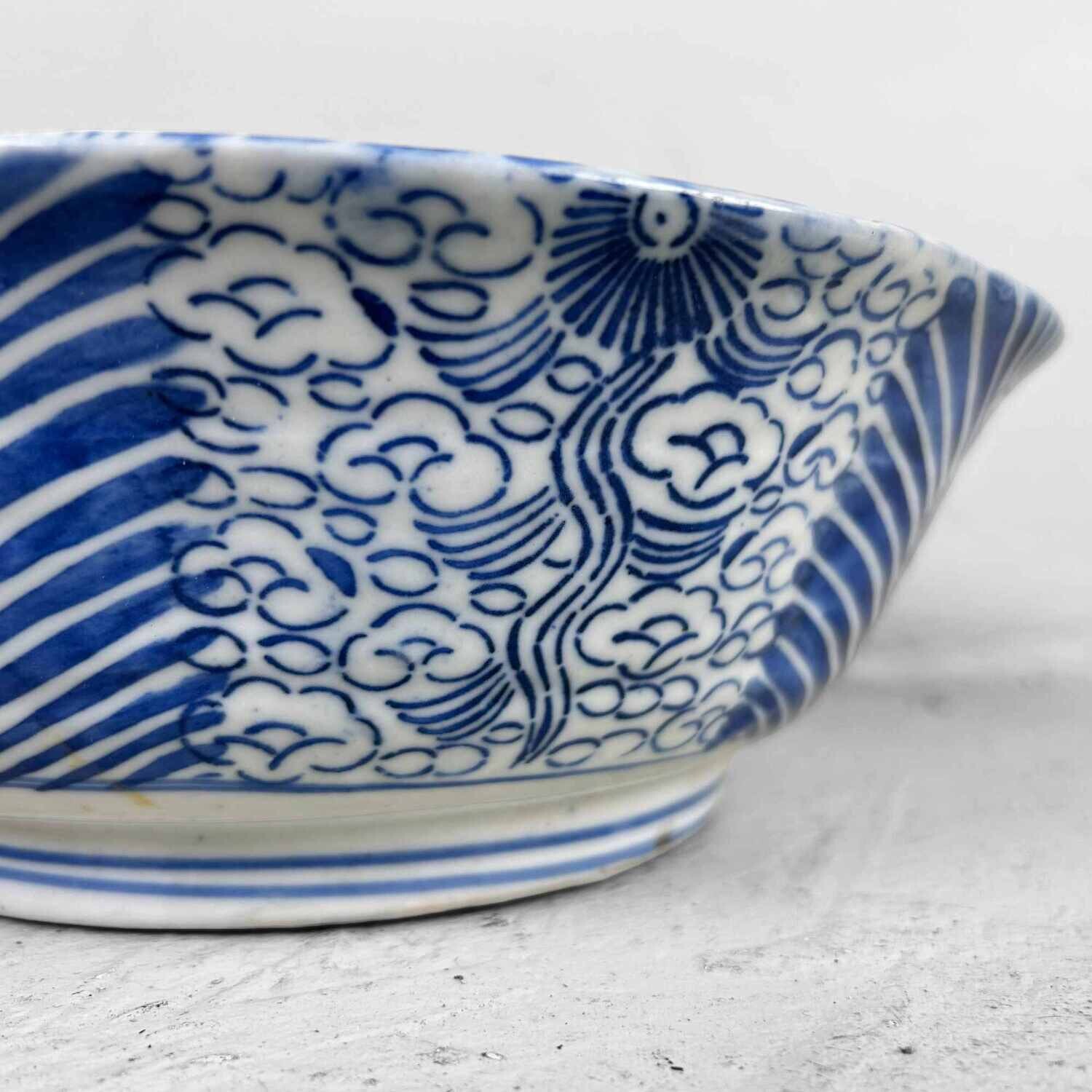 Porcelain Arita (有田町) Bowl 'Landscape,' Meiji Era, Japan.