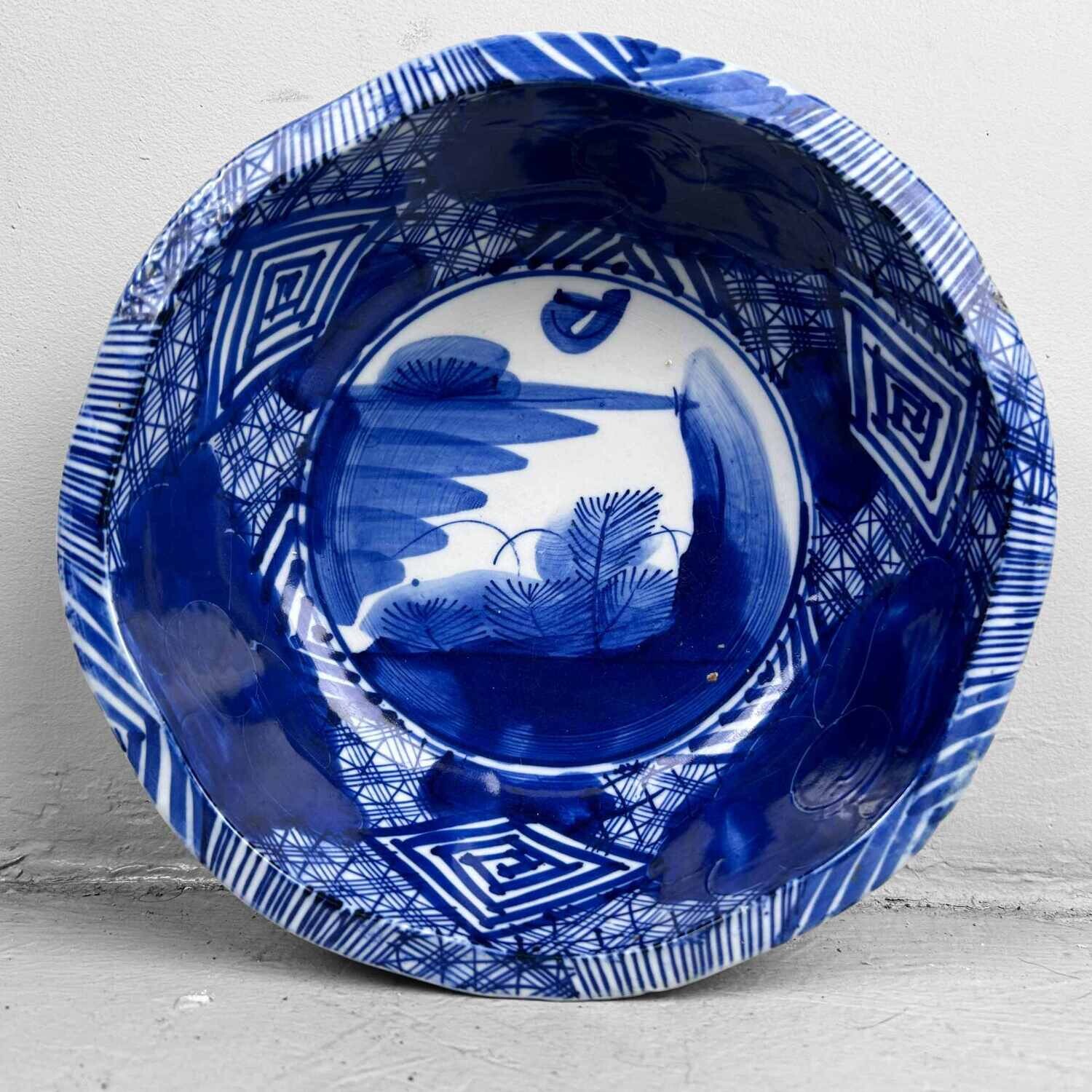 Porcelain Arita (有田町) Bowl 'Landscape,' Meiji Era, Japan.