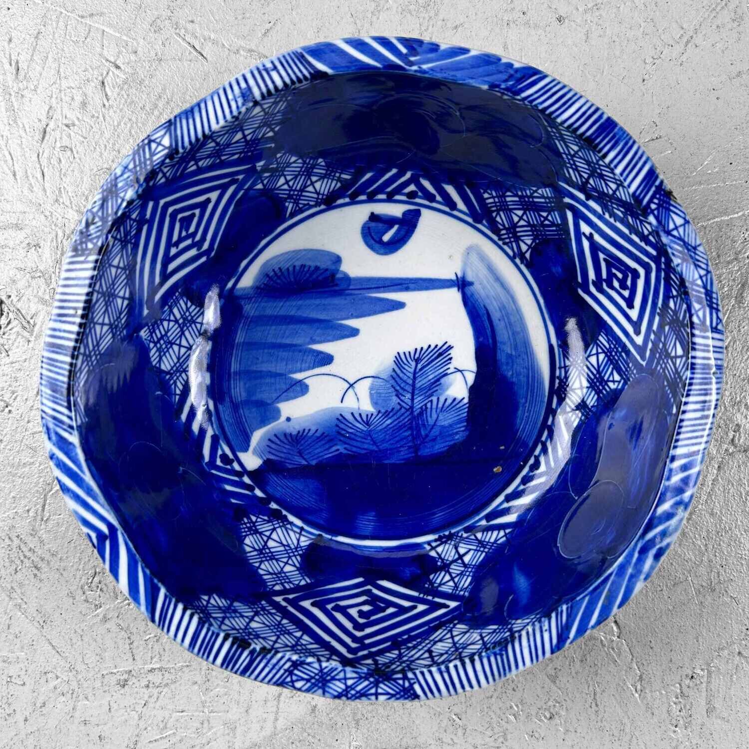 Porcelain Arita (有田町) Bowl 'Landscape,' Meiji Era, Japan.