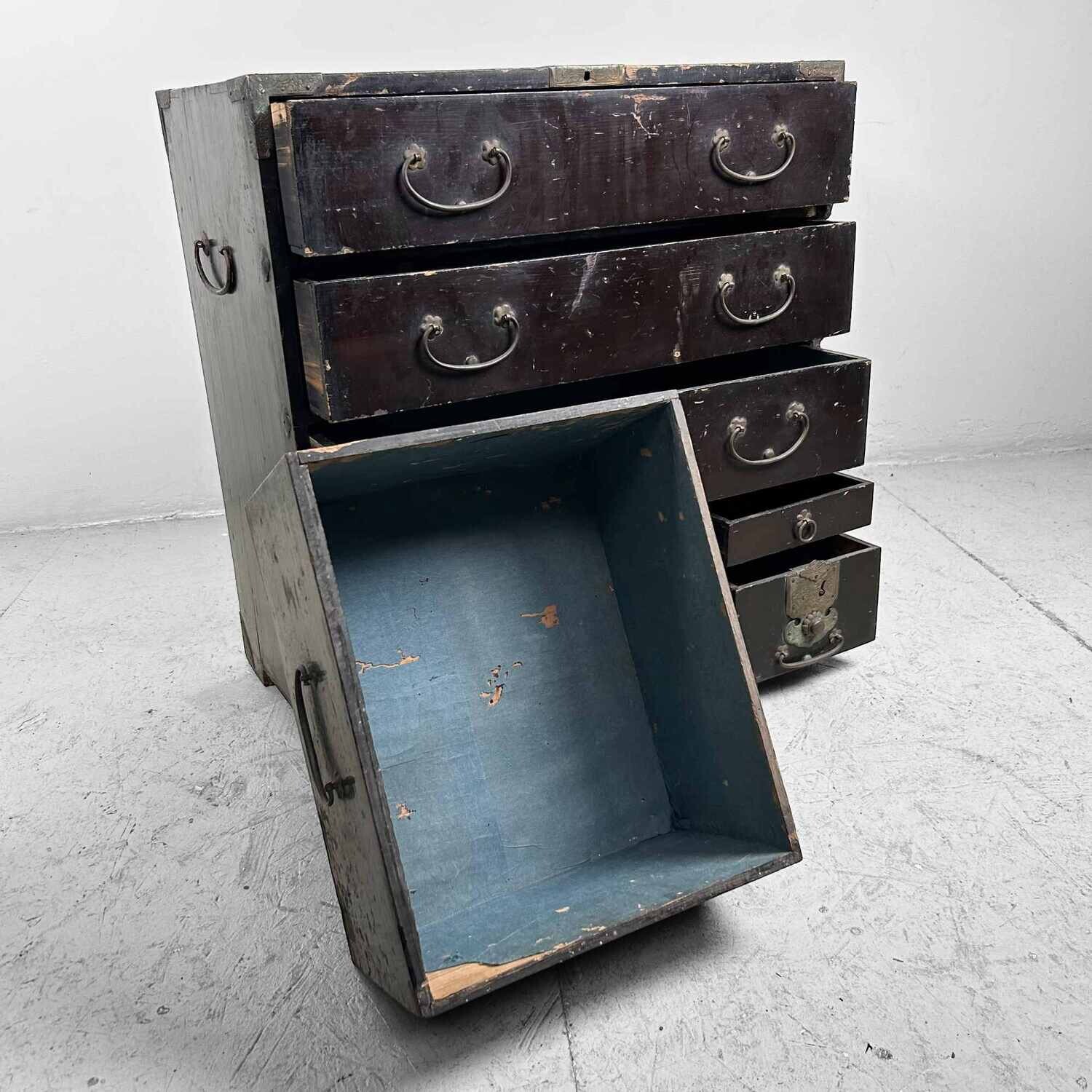 Lacquerwork Drawer Chest Japanese Tansu, Meiji Era.
