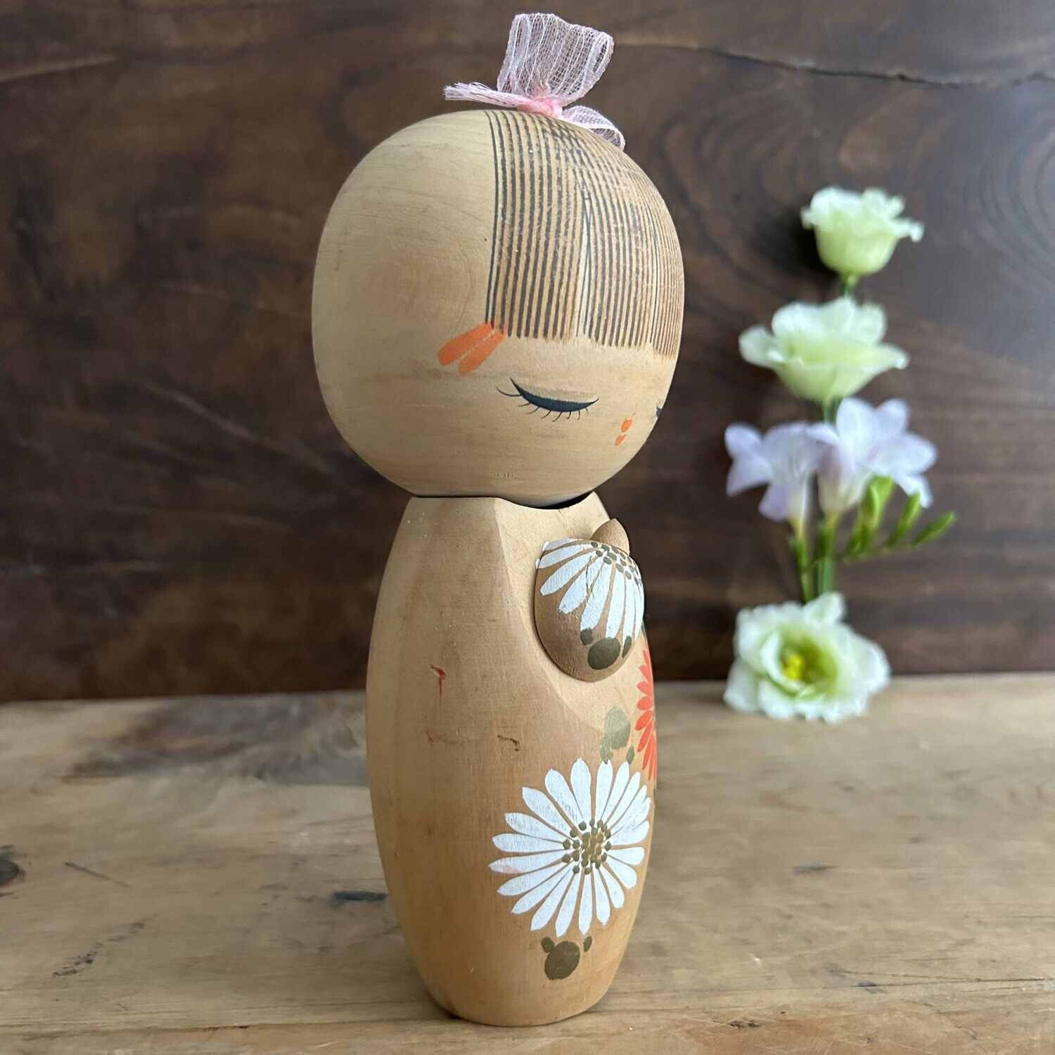 Daisy Princess, Hinagiku Kokeshi, Aoki Ryoka, Japan.