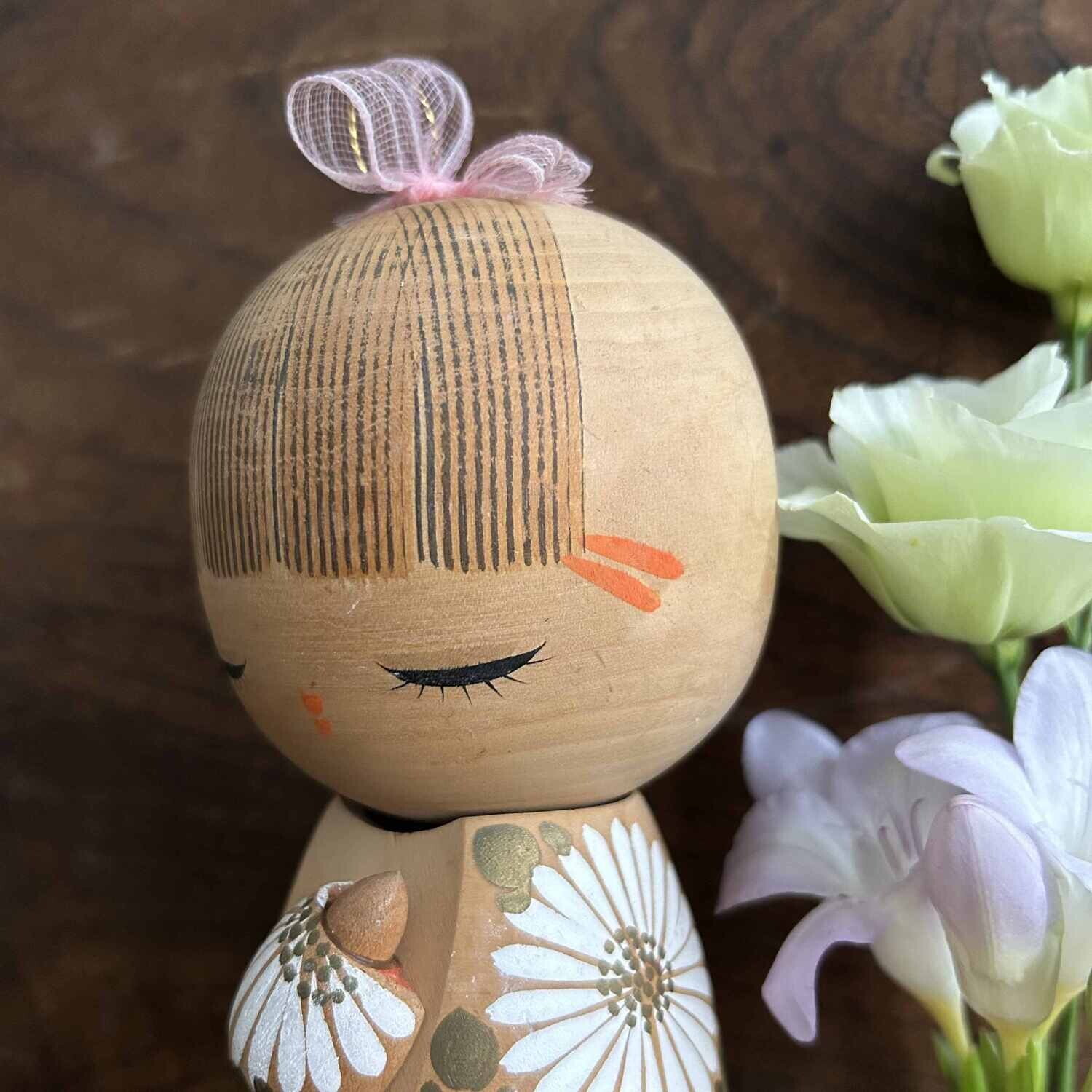Daisy Princess, Hinagiku Kokeshi, Aoki Ryoka, Japan.