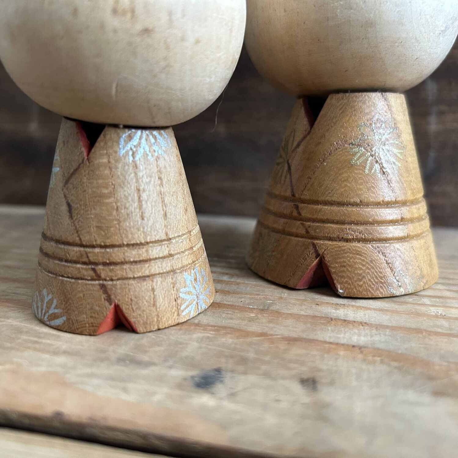 Set Vintage Kokeshi, Kuribayashi Issetsu, Japan.