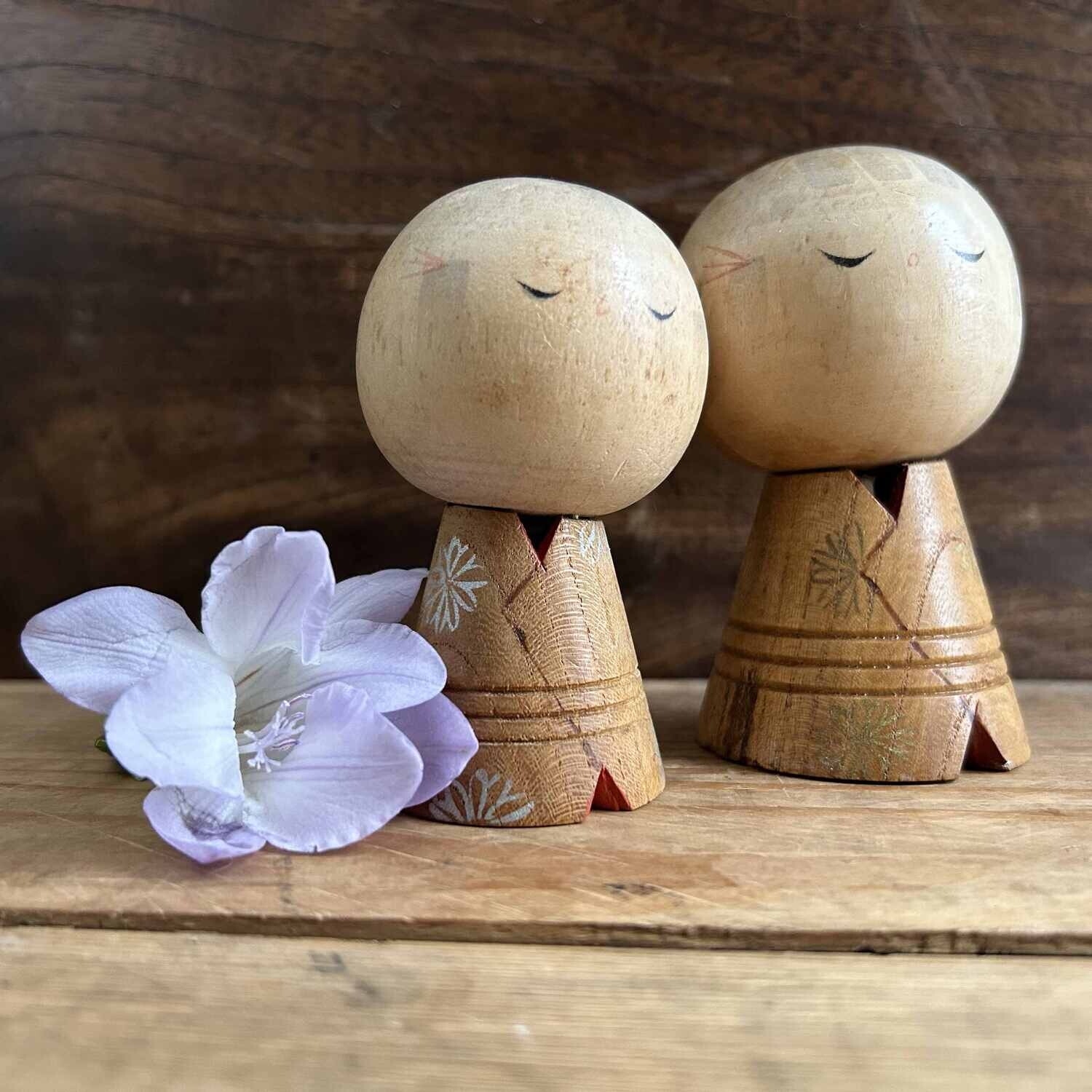 Set Vintage Kokeshi, Kuribayashi Issetsu, Japan.