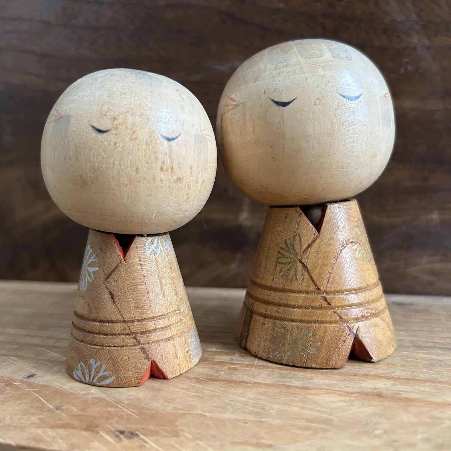 Set Vintage Kokeshi, Kuribayashi Issetsu, Japan.