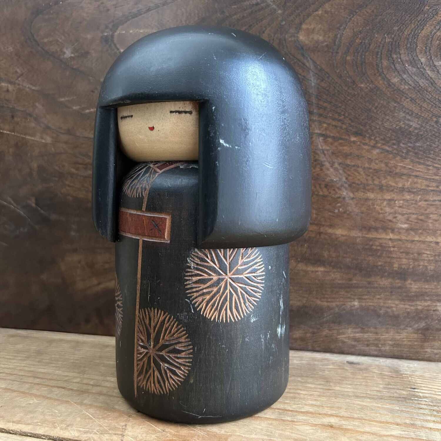 Vintage Sosaku Kokeshi, Sekiguchi Sansaku, Japan. Vintage Sosaku Kokeshi, Sekiguchi Sansaku, Japan.
