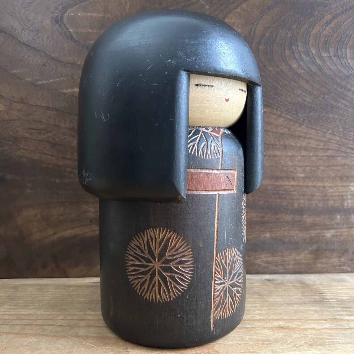 Vintage Sosaku Kokeshi, Sekiguchi Sansaku, Japan. Vintage Sosaku Kokeshi, Sekiguchi Sansaku, Japan.