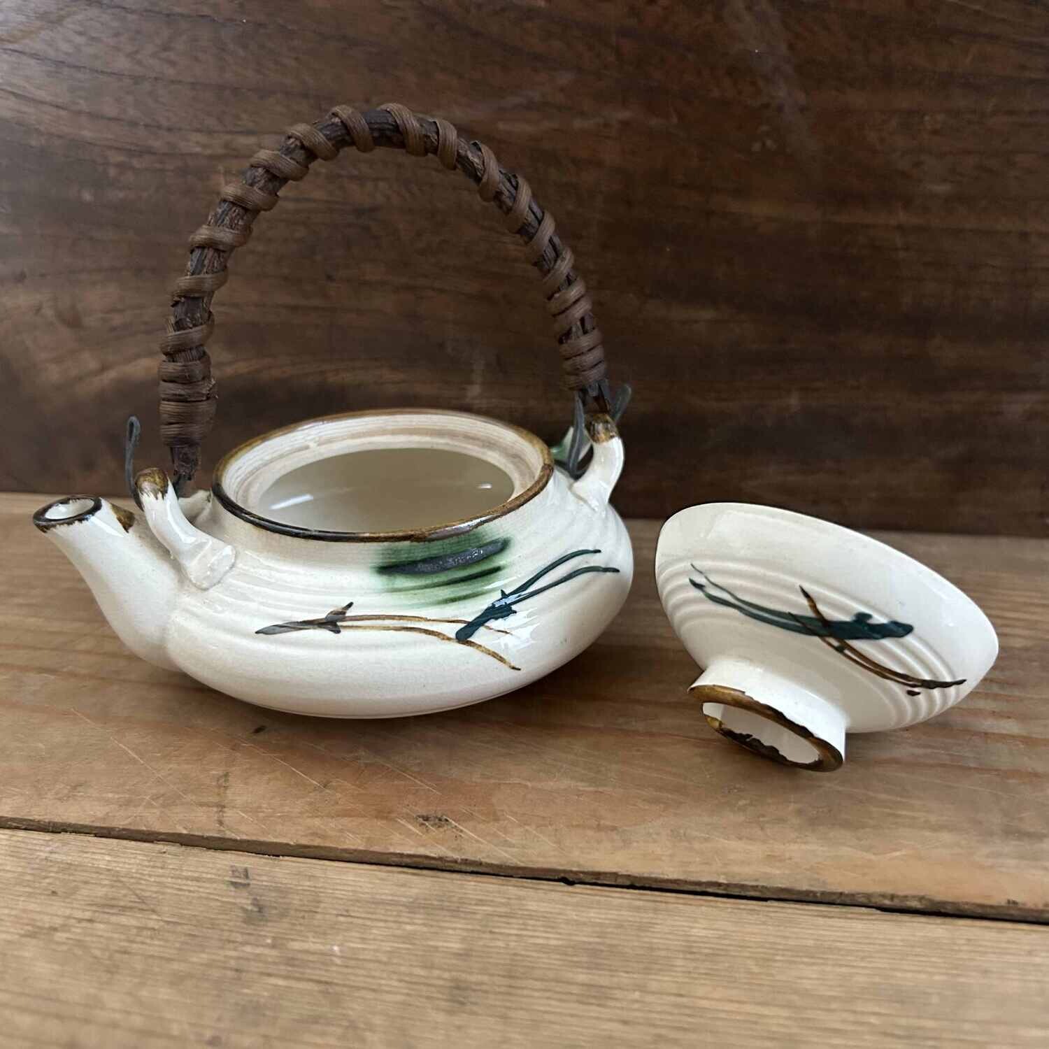 Mid-Century Porcelain Teapot, Japan.