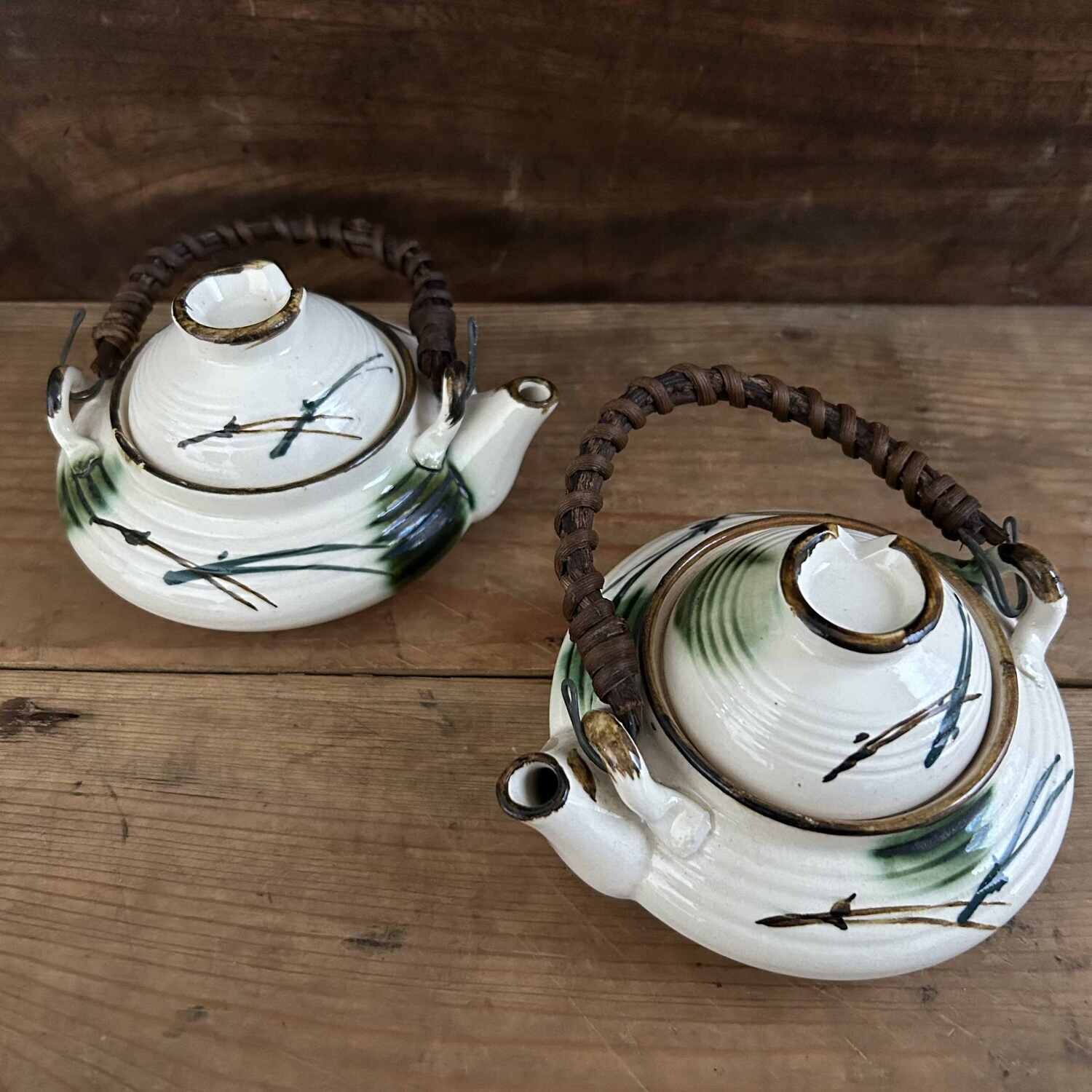 Mid-Century Porcelain Teapot, Japan.