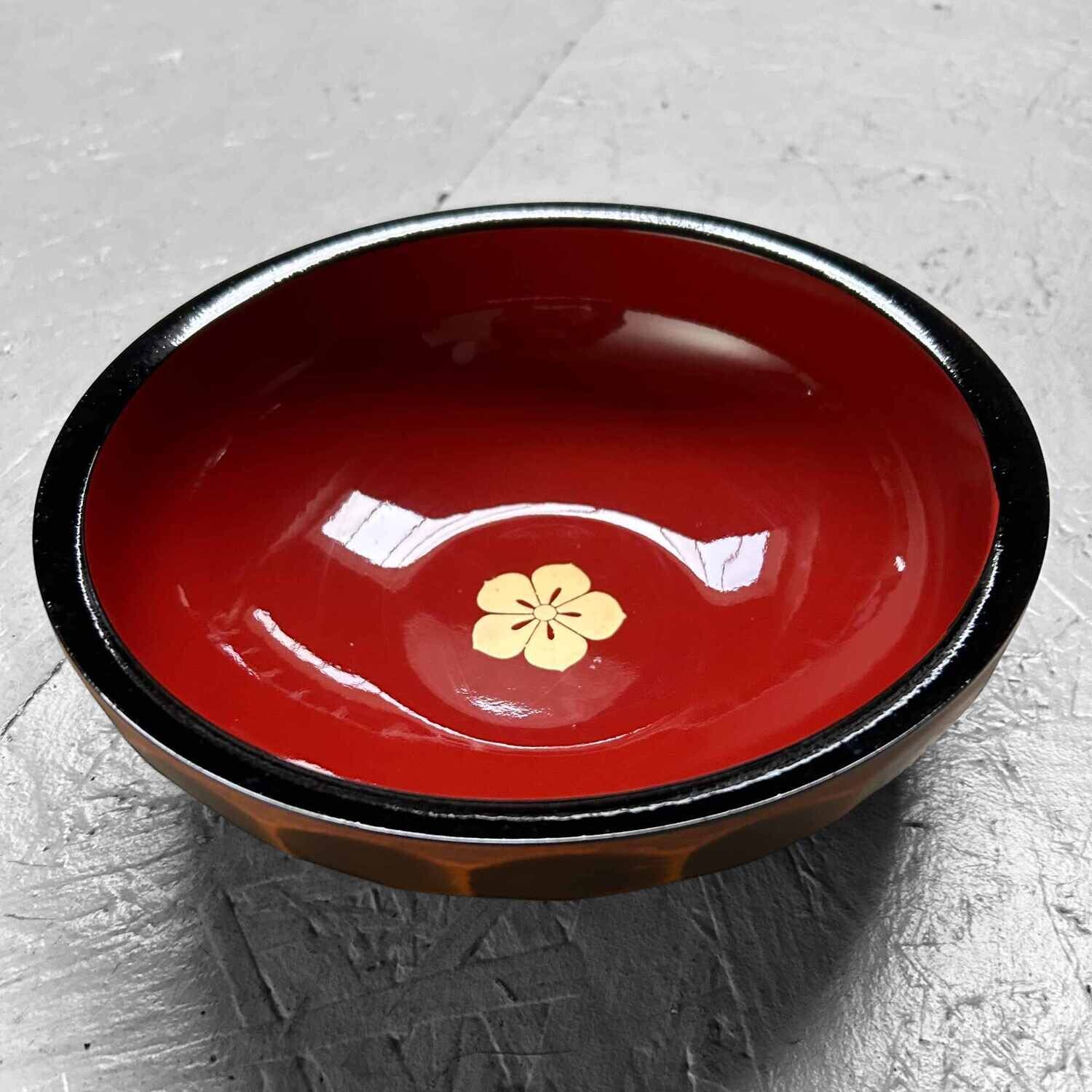 Wooden Mid Century Urushi Bowl, Shōwa Era, Japan.