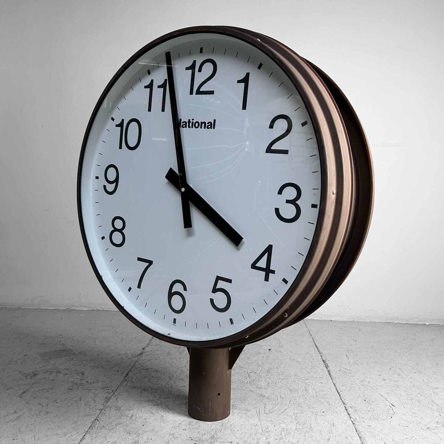 Grote Dubbelzijdige Industriële Vintage Klok, NATIONAL, Japan.