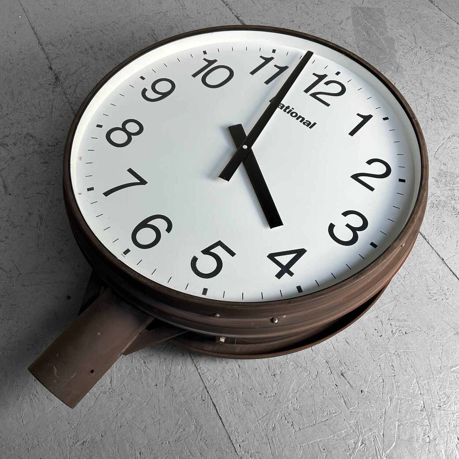 Grote Dubbelzijdige Industriële Vintage Klok, NATIONAL, Japan.