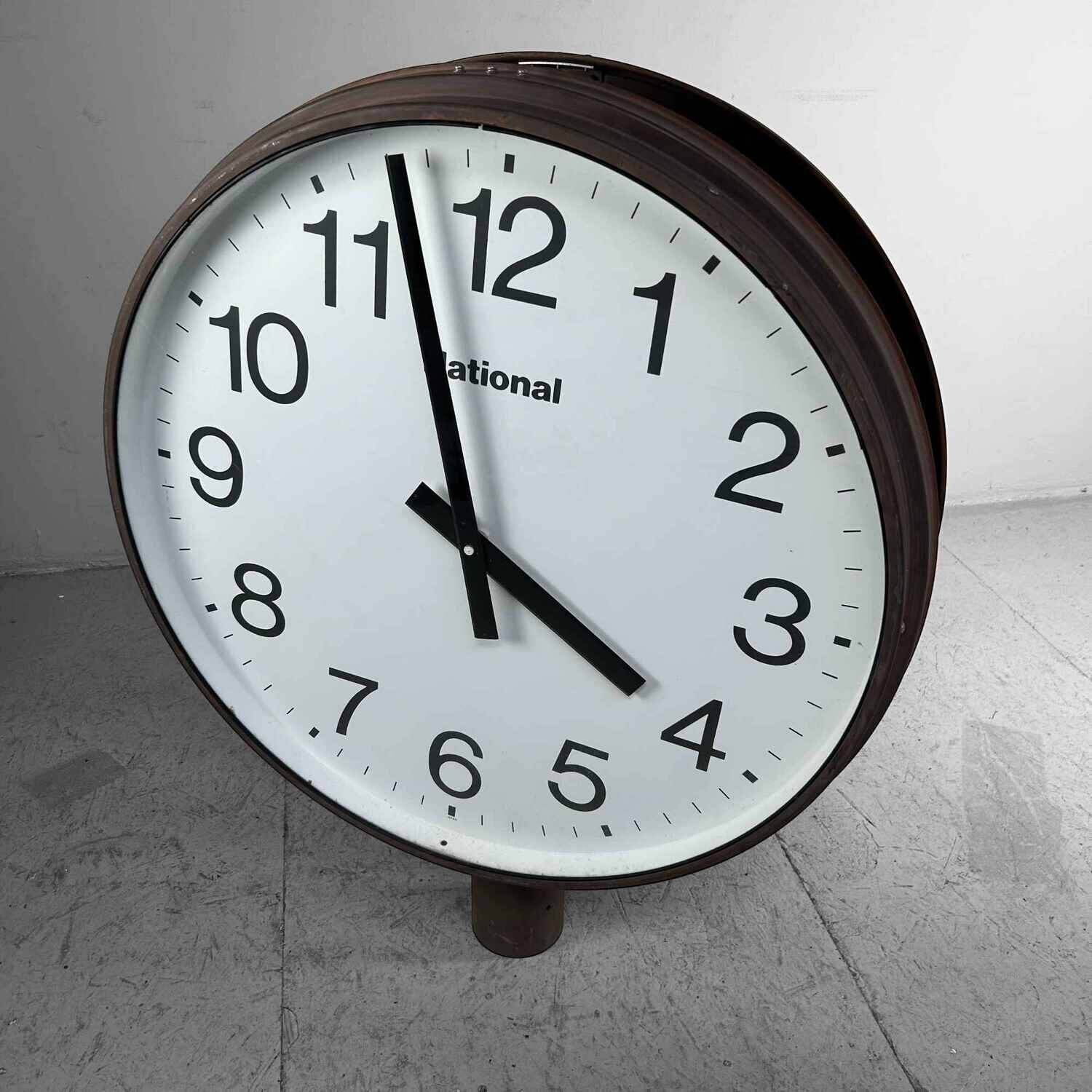 Grote Dubbelzijdige Industriële Vintage Klok, NATIONAL, Japan.