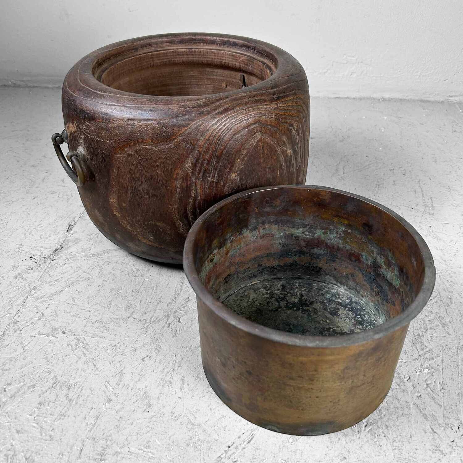 Antique Hibachi (火鉢) with Wooden Box, Taishō Period, Japan.
