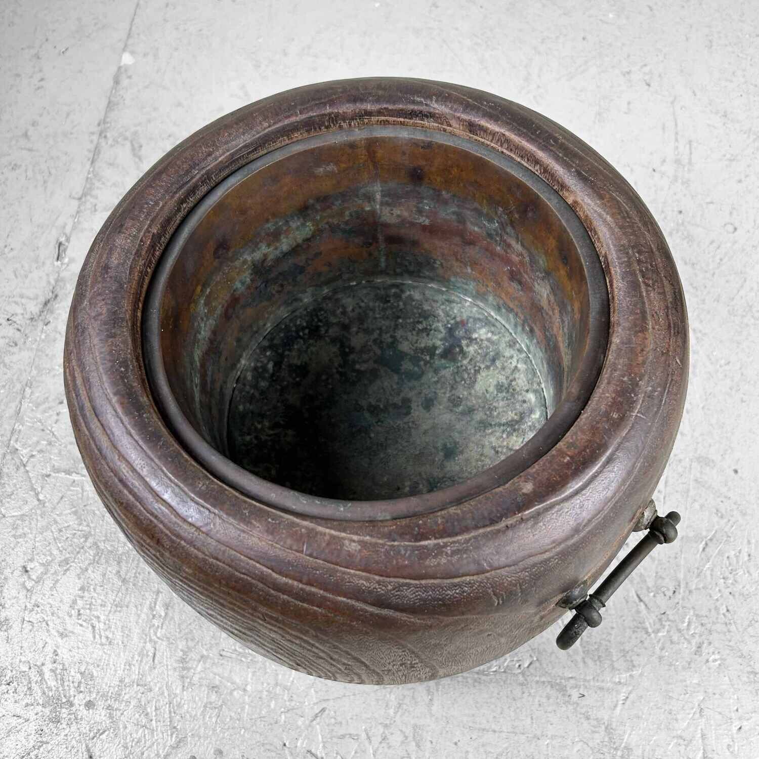 Antique Hibachi (火鉢) with Wooden Box, Taishō Period, Japan.