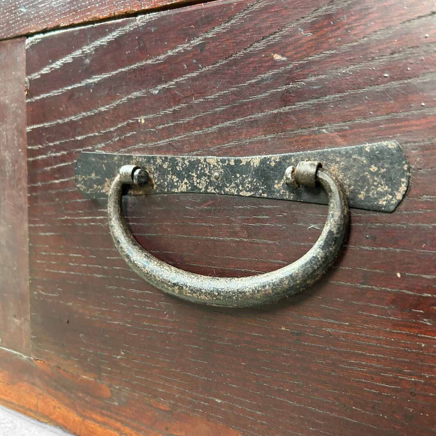 Japanse Tansu Lage Kast, Taishō-periode.