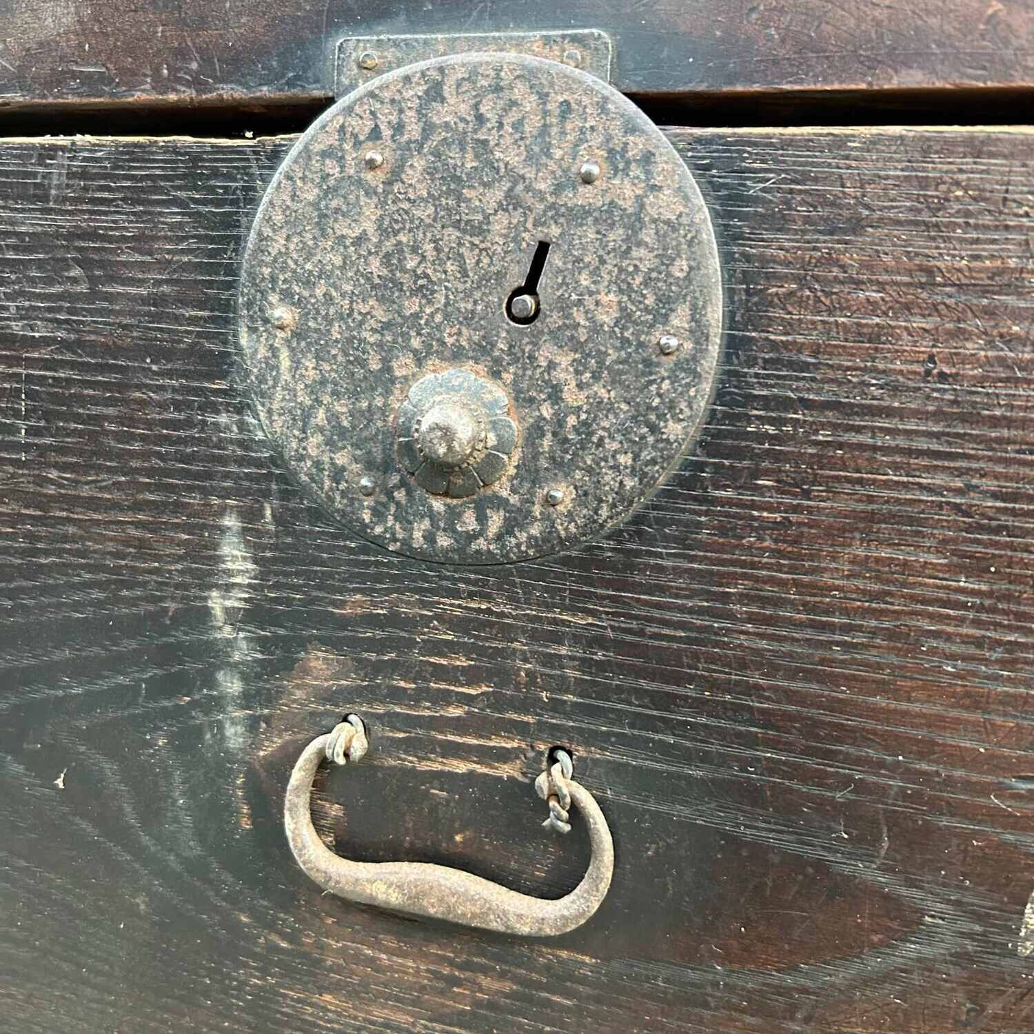 Tall Japanese Wabi Sabi Tansu Cabinet, Meiji Period. Tall Japanese Wabi Sabi Tansu Cabinet, Meiji Period.