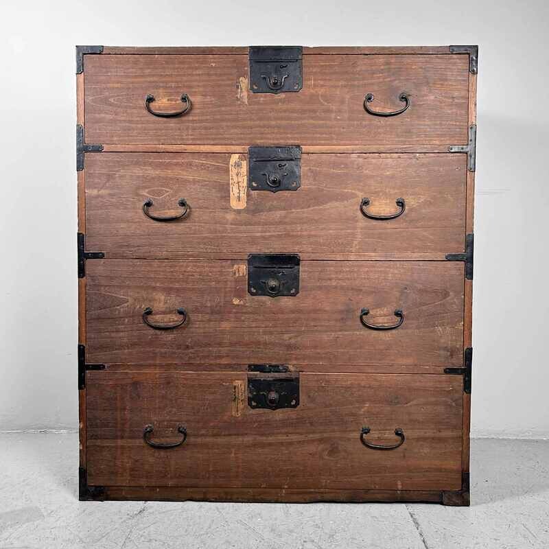 Japanese Traditional Tansu Chest of Drawers, Taishō Period.