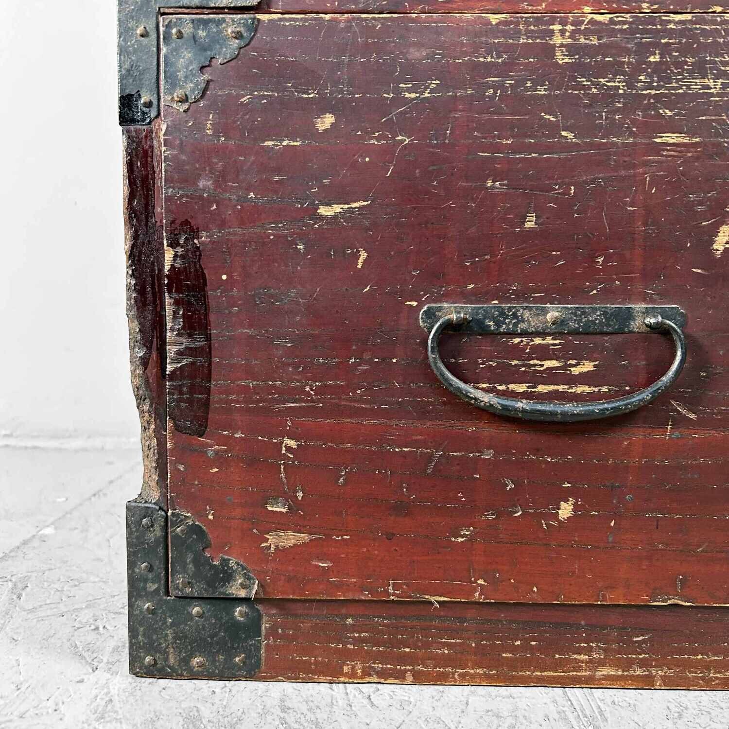 Japanese Traditional Tansu Chest of Drawers, Meiji Period.
