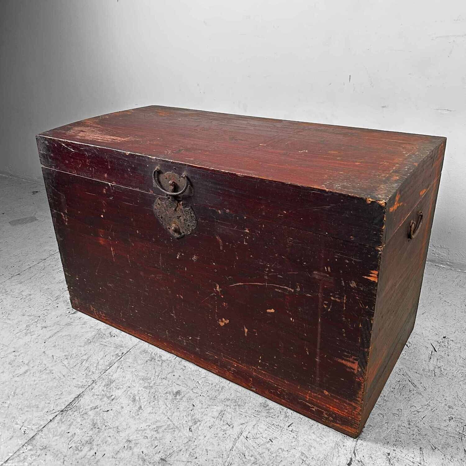 Set of Urushi Lacquer Serving Tables, Meiji Period, Japan.