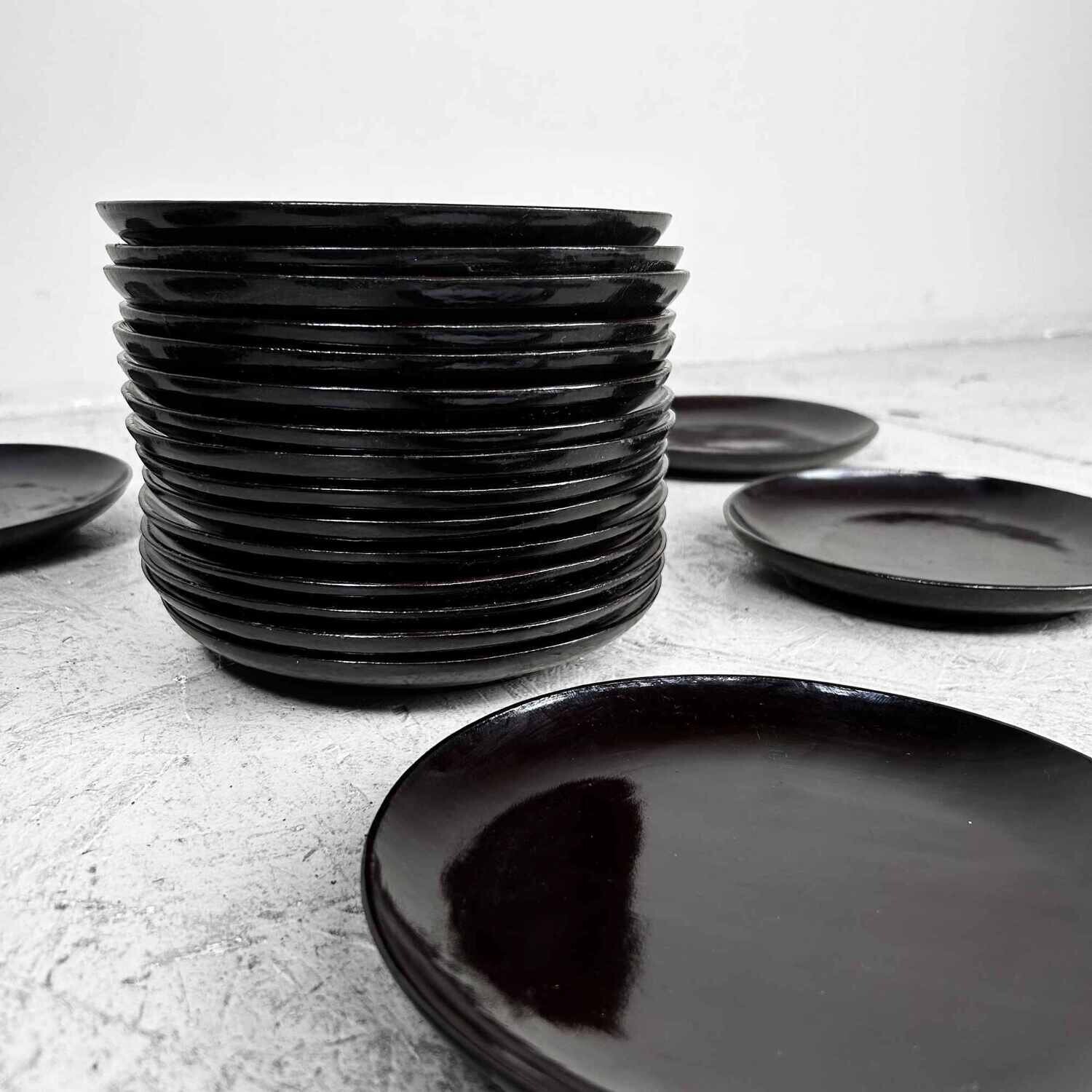 Stijlvol Zwart Houten Lakwerk Bord, Meiji-periode.