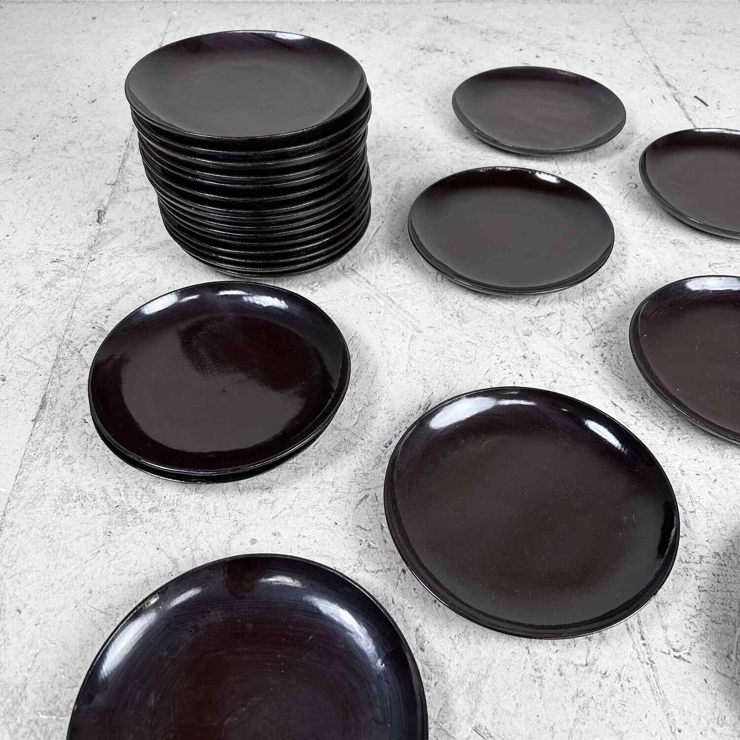 Stijlvol Zwart Houten Lakwerk Bord, Meiji-periode.