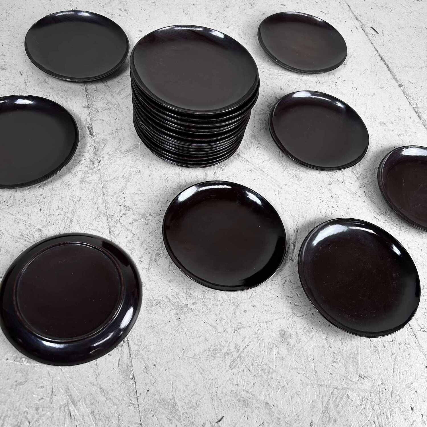 Stijlvol Zwart Houten Lakwerk Bord, Meiji-periode.