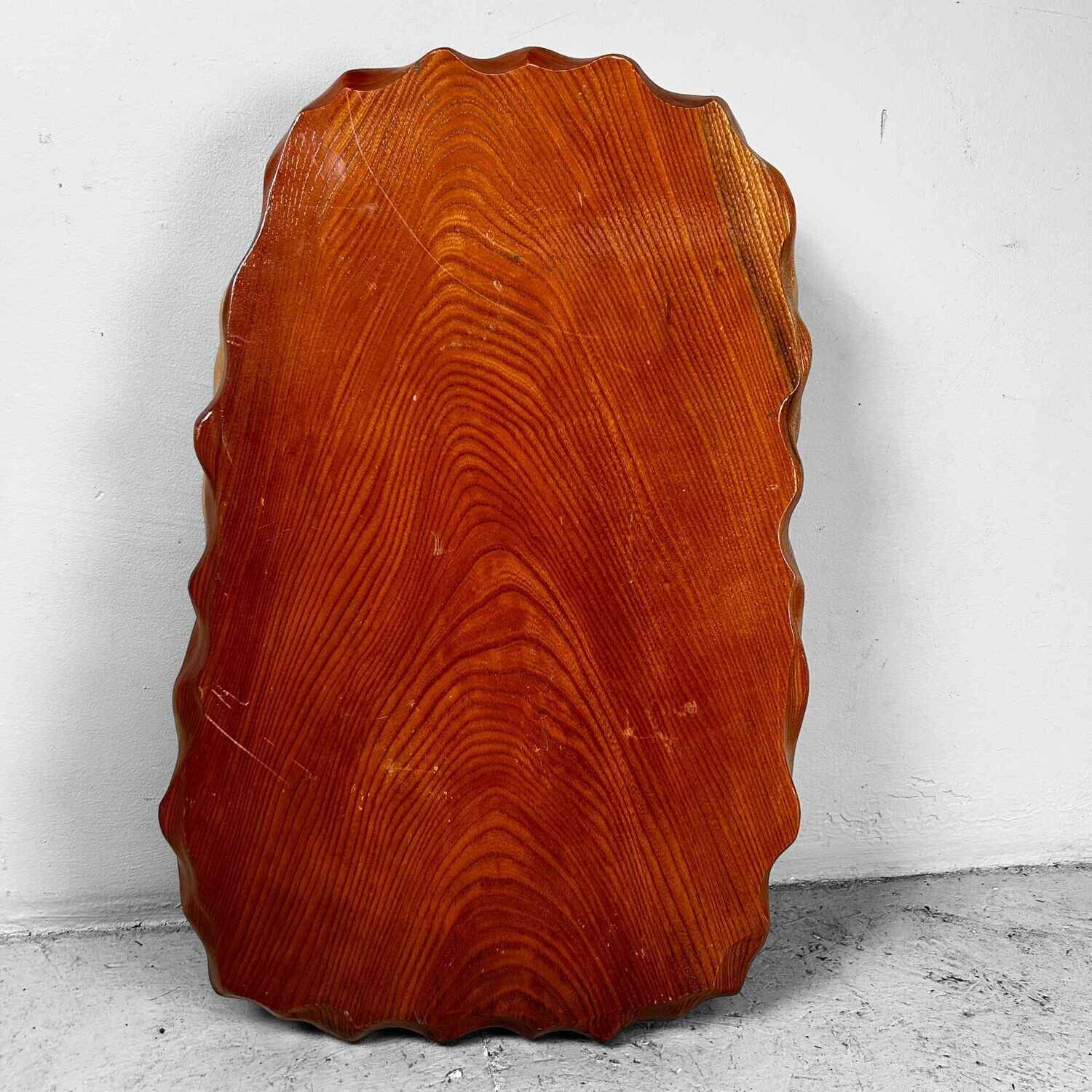 Yakusugi (屋久杉) Wooden Display Low Table, Japan, Shōwa Period.