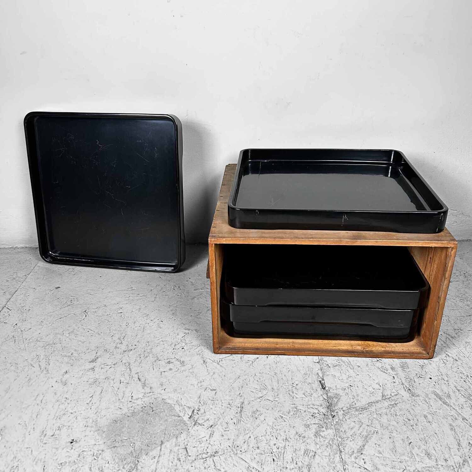 Wooden Japanese Lacquer Tray, Taishō period.