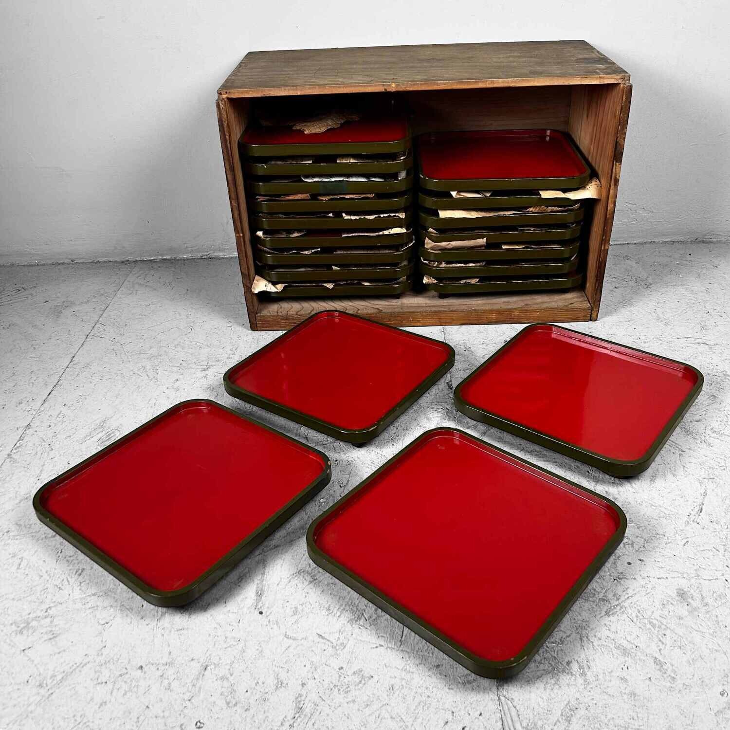 Urushi Lacquer Serving Table, Taisho Period, Japan.