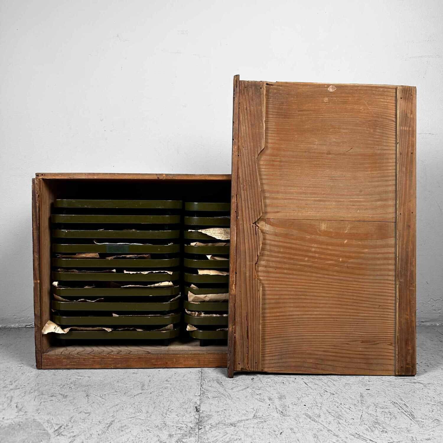 Urushi Lacquer Serving Table, Taisho Period, Japan.