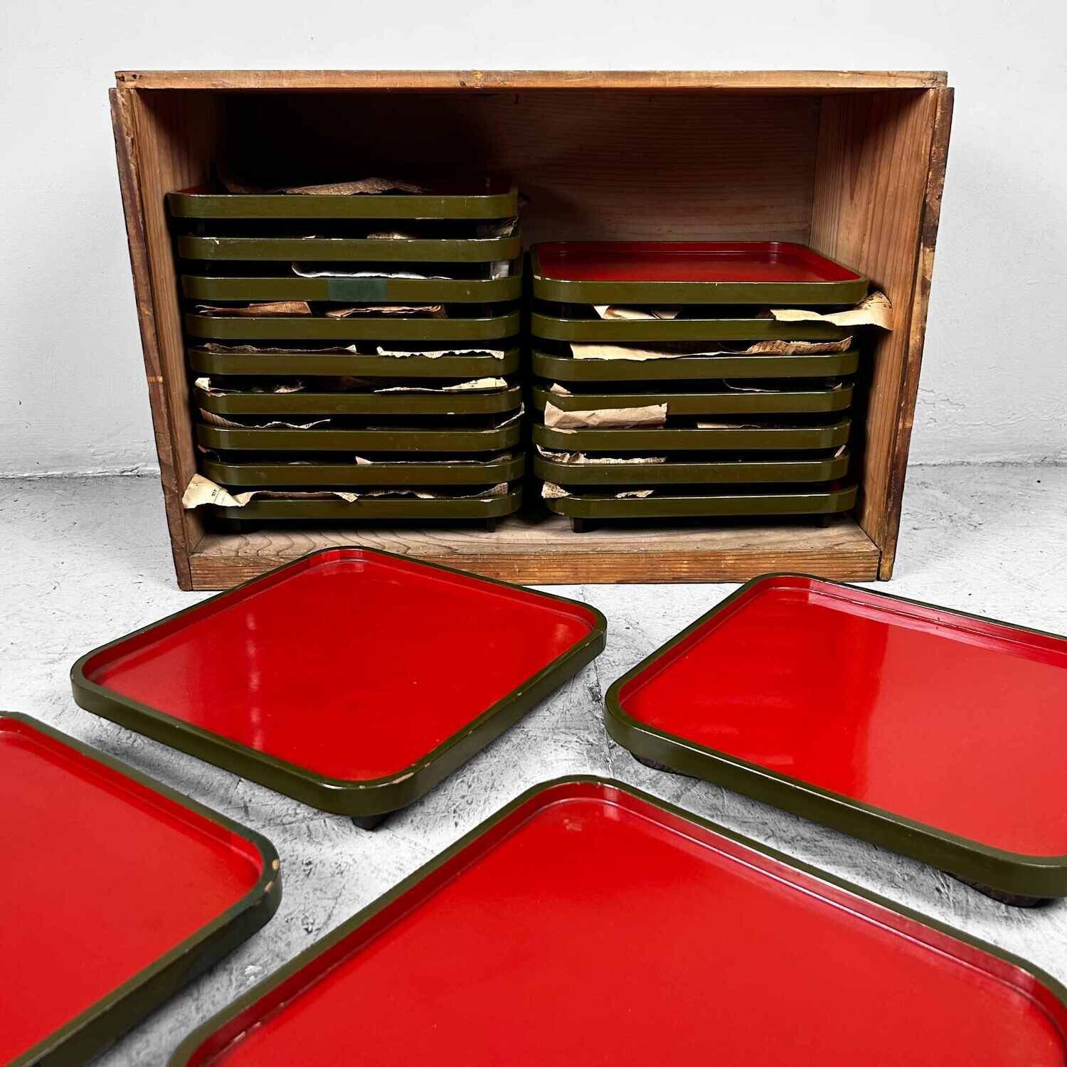 Urushi Lacquer Serving Table, Taisho Period, Japan.