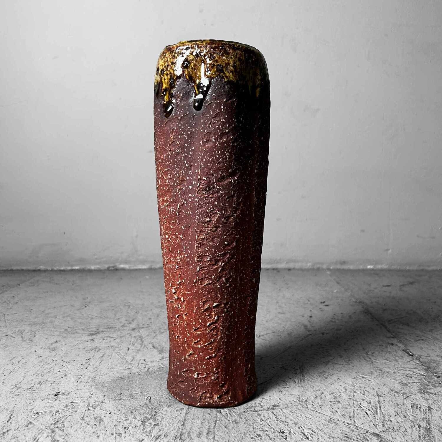 Mid-Century Earthenware Ikebana Flower Vase, Japan.