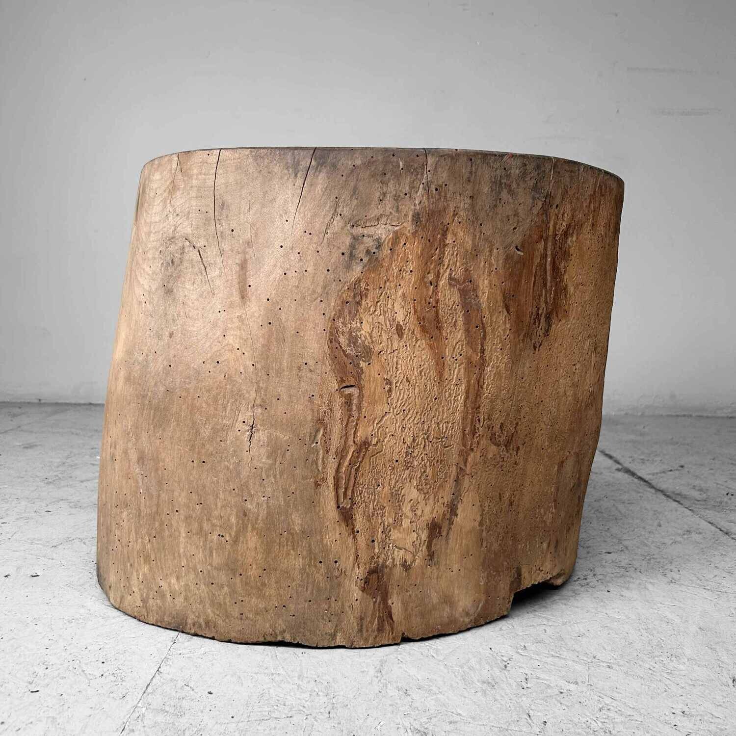 Japanese Mochi-Tsuki Usu, Antique Rice Mortar, late Meiji period.