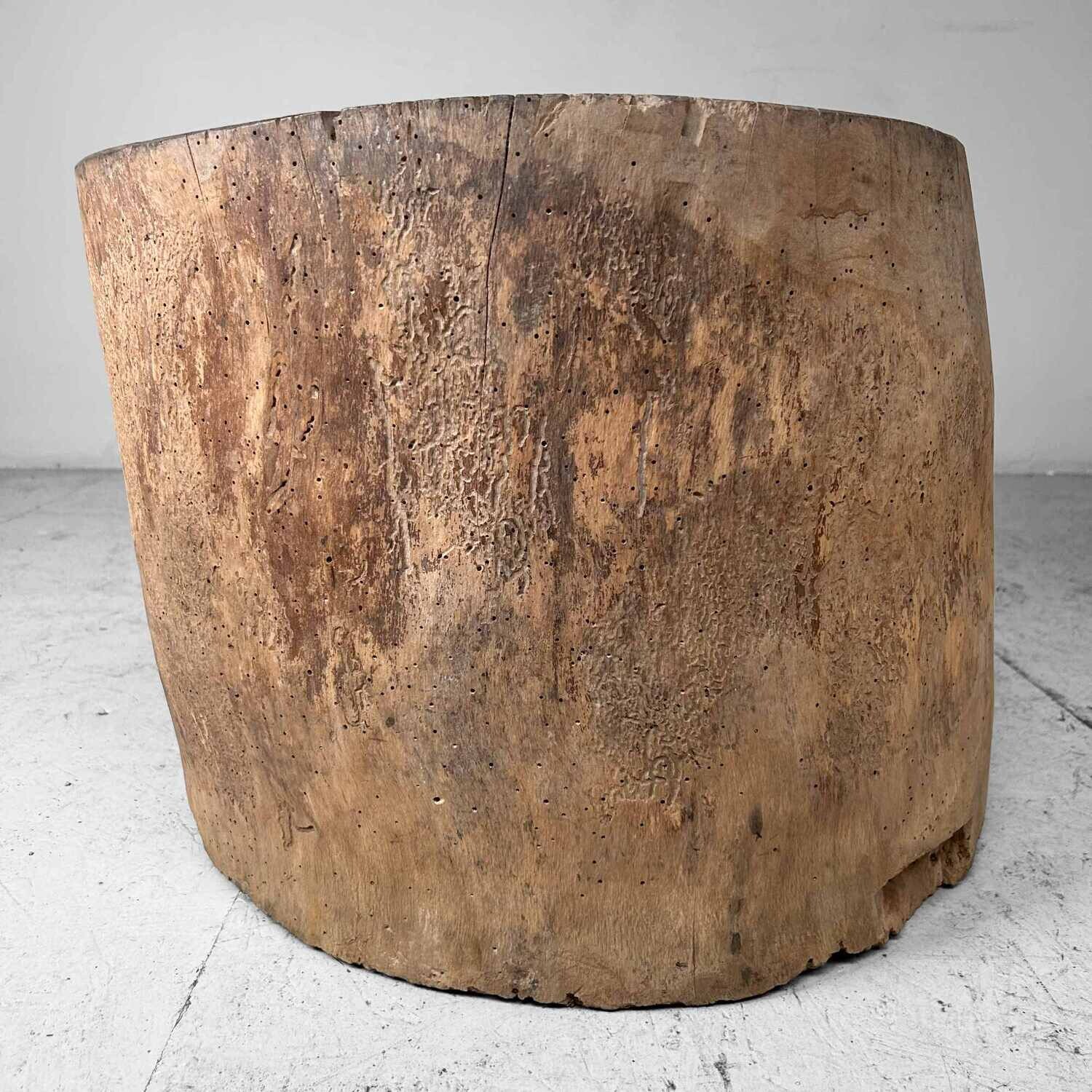 Japanese Mochi-Tsuki Usu, Antique Rice Mortar, late Meiji period.