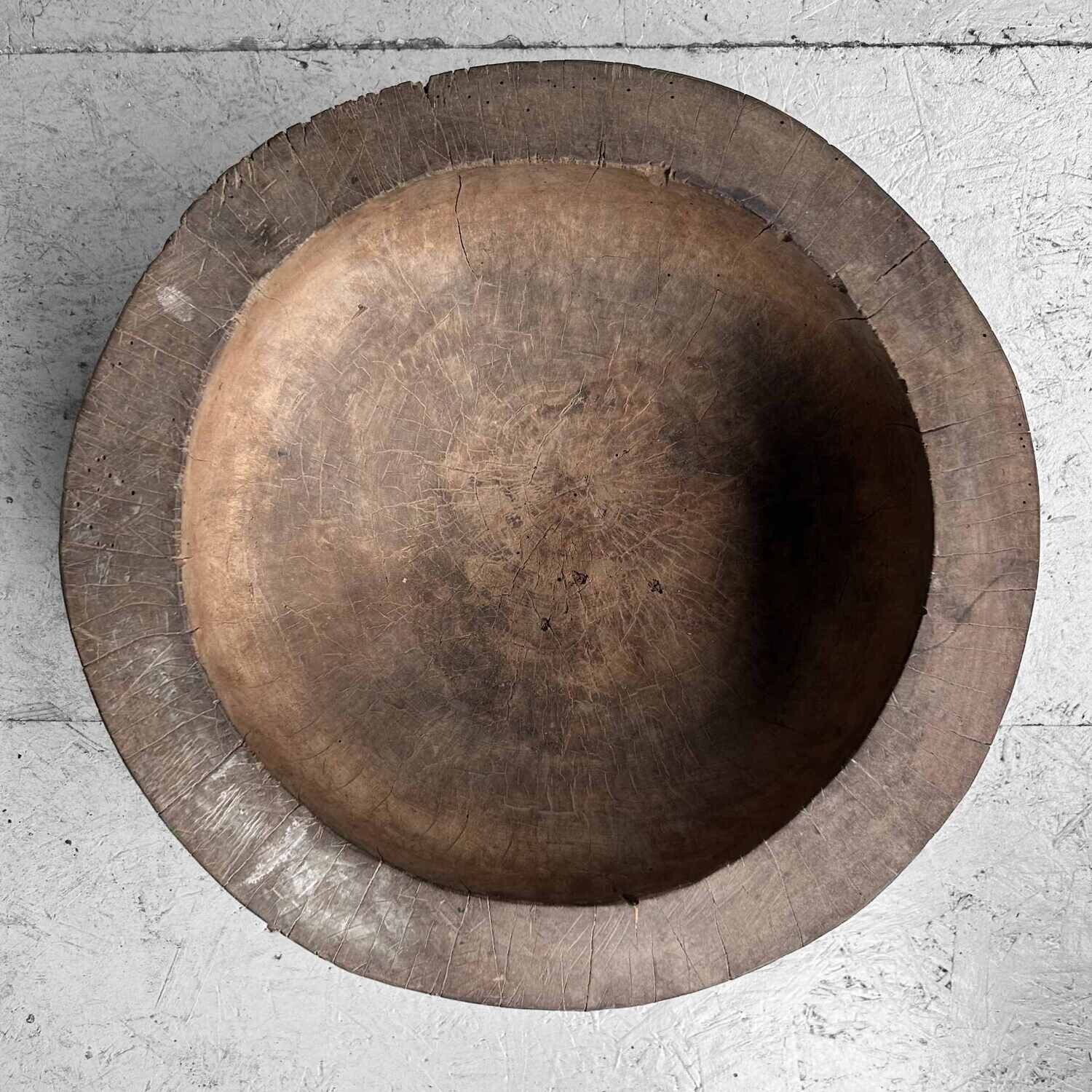 Japanese Mochi-Tsuki Usu, Antique Rice Mortar, late Meiji period.